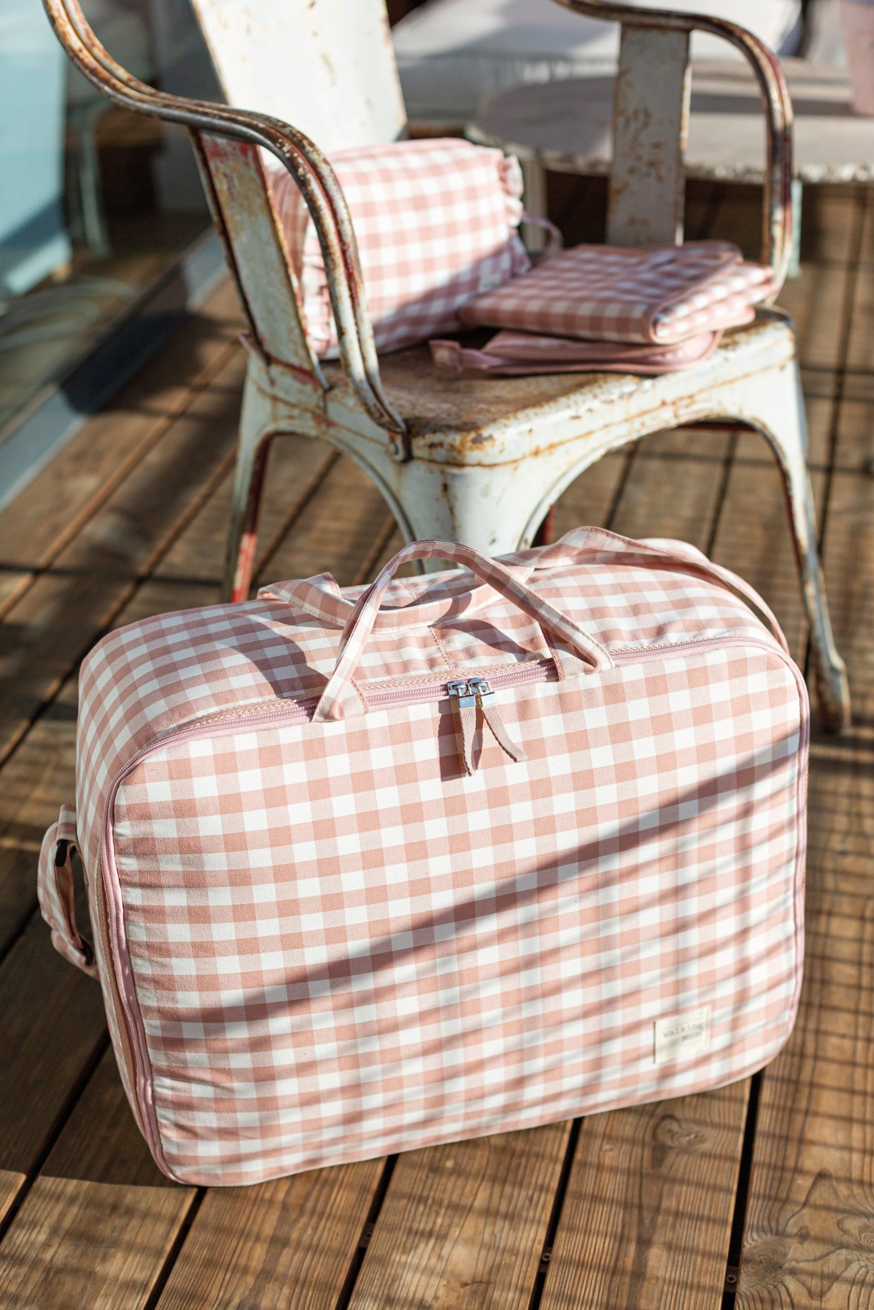 Suitcase Remy Pink - Image 4